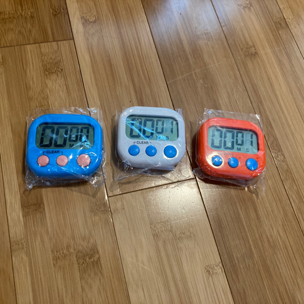 Kitchen or Classroom Timers (lot of 3 timers)